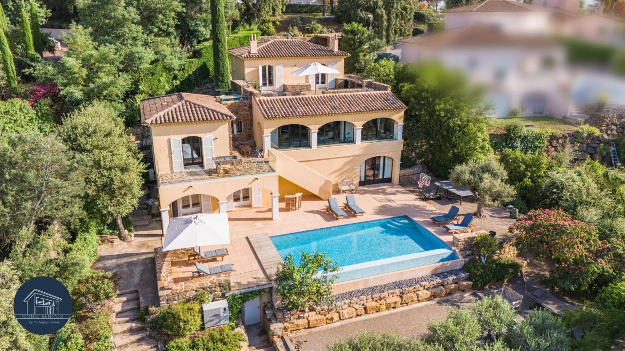Saint-Raphaël Villa Familiale Avec Vue Imprenable מראה חיצוני תמונה