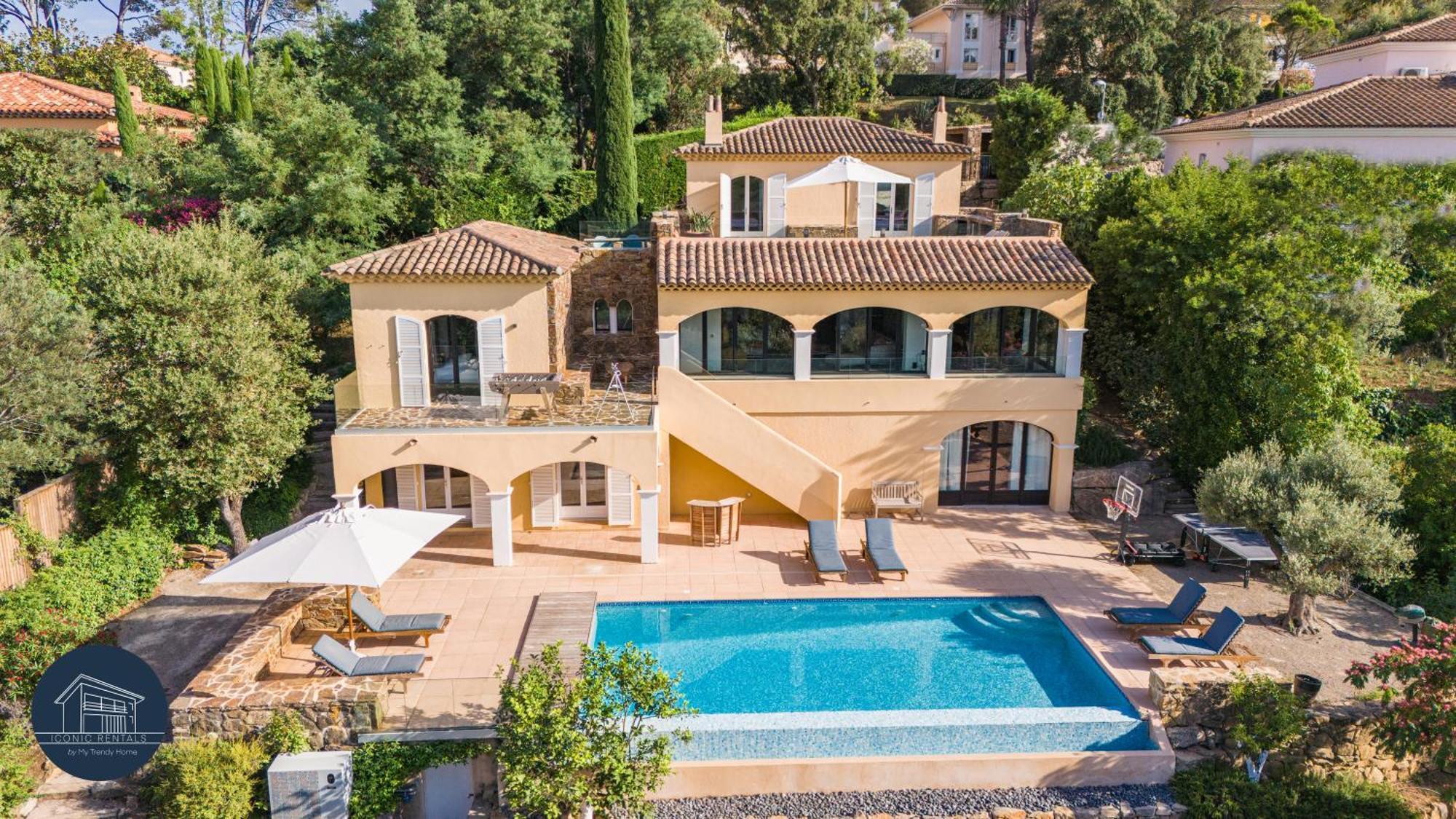Saint-Raphaël Villa Familiale Avec Vue Imprenable מראה חיצוני תמונה