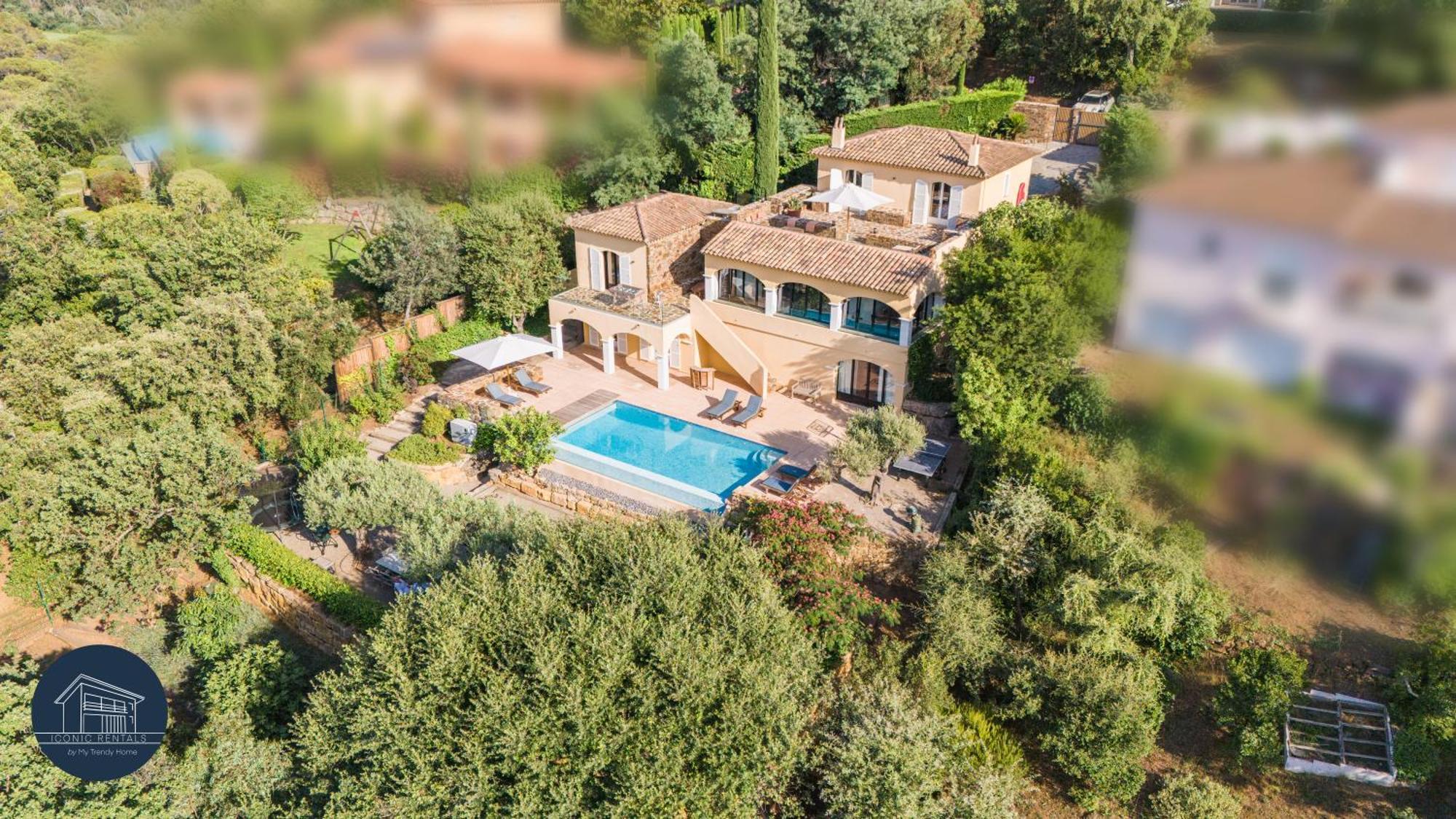 Saint-Raphaël Villa Familiale Avec Vue Imprenable מראה חיצוני תמונה